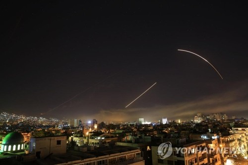 러시아, 시리아 공습 맹비난…"전 세계와 인류에 대한 범죄"
