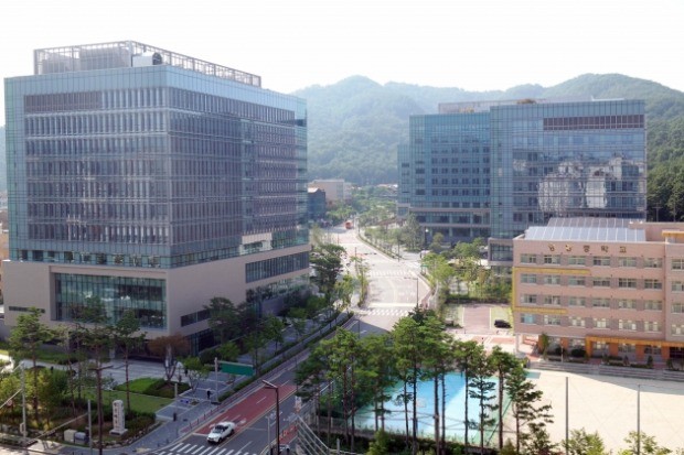 서울 우면산에 있는 한국 AI 총괄센터 전경.