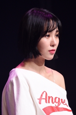  AOA 민아, '인형 아니야?'