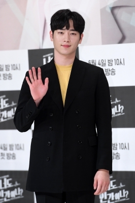  서강준, '눈 호강 비주얼'