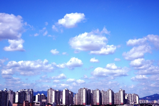 오늘 날씨 초여름 더위 계속 미세먼지 농도 '보통' (사진=이미지스톡)