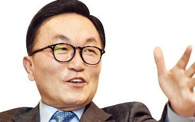 박현주, 미래에셋대우 글로벌 경영에 주력…회장서 물러나