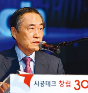 박기석 시공테크 회장 