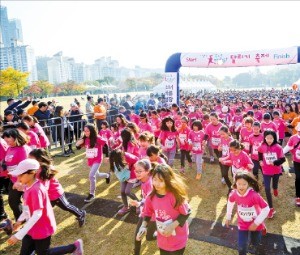 [글로벌 브랜드역량 & 부가가치 1위] 빅데이터 기반 상품·특약 개발… 챗봇이 보험설계 상담 지원