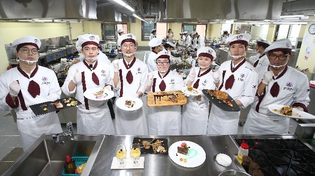 정화예술대학교, 외식산업학부 교내 요리 경연대회 열어