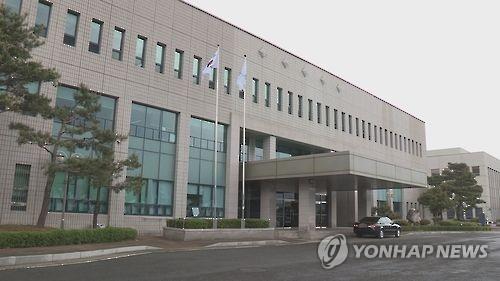 매출 빼돌려 오너 일가에 고액급여… 리조트그룹 경영진 구속기소