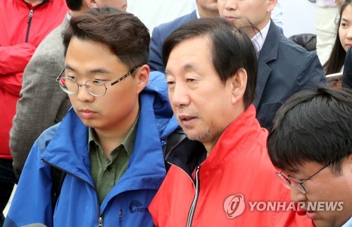 한국당 "김경수, 입만 열면 거짓말… 정치자금법도 위반"