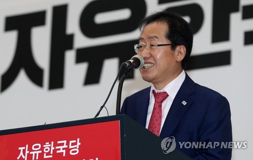 한국당 "이제는 민생"… 생활 현장 찾아 표심 잡기 나선다