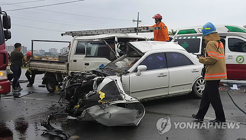 고교생, 무면허 운전하다 사고… 친구와 함께 숨져