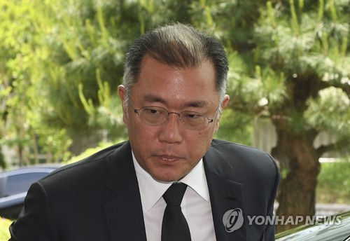 현대모비스 주식 웃고 글로비스 울고… 그룹 개편안 철회 영향