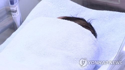 "설탕 젤, 신생아 저혈당 뇌손상 예방에 큰 도움"