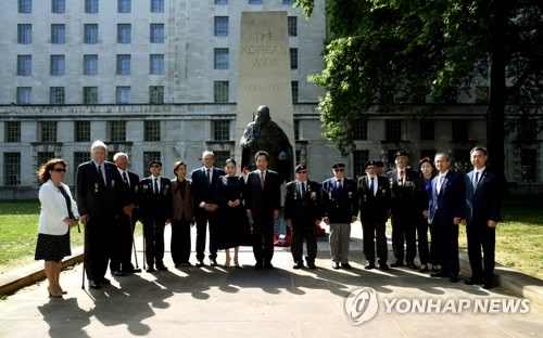 이총리 "곧 북한과 미국 정상 만나게 될 것 같아"