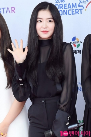 [TEN PHOTO] 레드벨벳 아이린 &#39;미모 말하면 입아파&#39;