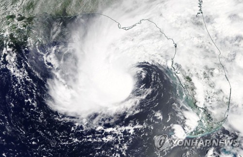 열대성폭풍 '알베르토' 美플로리다 상륙 임박… 4000여 가구 대피