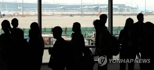 미 "전자기기 검색 강화해달라" 105개 외국공항에 요청