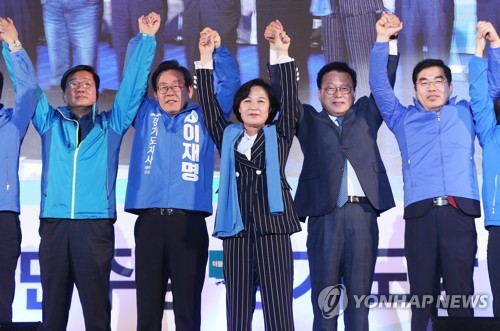 민주, 지방선거 세몰이… 곳곳에 '매머드급 선대위'