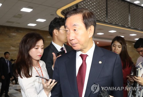 한국 "민주, 본회의 합의 깨고 책임 전가" 강력 반발