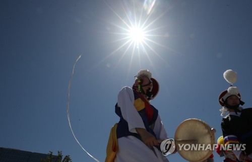 [내일날씨] 맑은 하늘 계속… 자외선 높고 미세먼지 적어