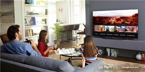 "구글 품은 LG AI TV"…미국서 구글어시스턴트 서비스 개시