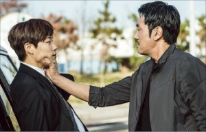 개성만점 캐릭터 총집합… '독전' 500만 돌파