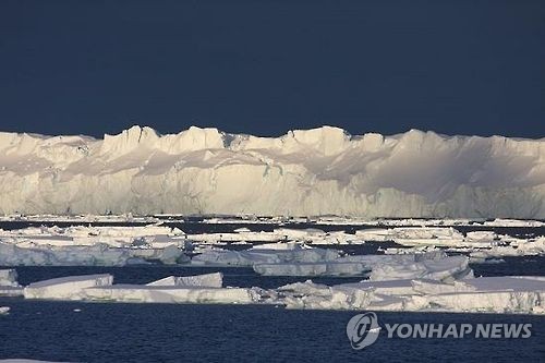 "남극 얼음 녹는 속도 5년 새 3배 빨라졌다"