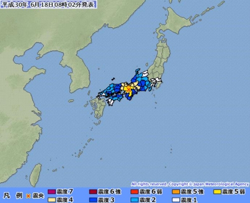 日오사카에 규모 6.1 지진… 3명 사망·철도 도로 마비