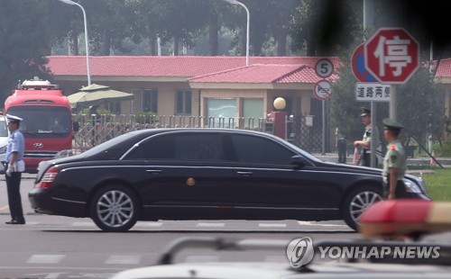 석달새 세번 만나는 북중정상 밀착 재확인… 대북제재 완화 촉각