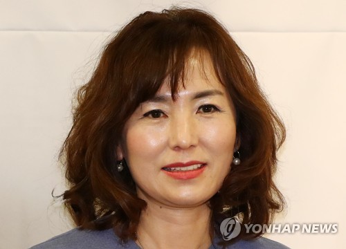 공지영 "주진우가 나서야… 왜 자꾸 주변에서 얘기하게 하나"