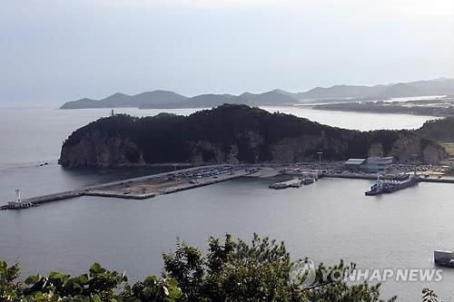 인천 백령도서 절벽 오르던 해병대 하사 추락사