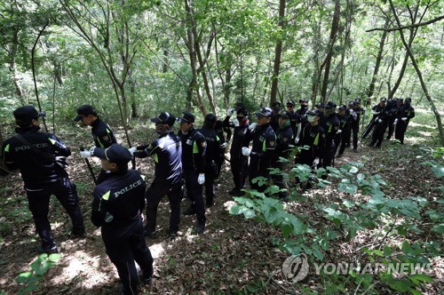 강진 실종 여고생 추정 시신 경찰 체취견이 찾았다