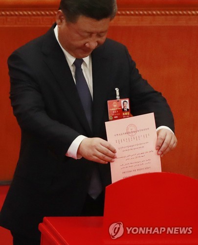 '시황제' 시진핑, 외교에서도 중앙집권적 권력 행사한다