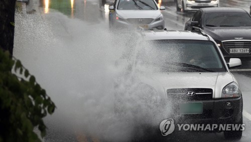 전북 오후부터 천둥·번개 동반한 장맛비… 2일까지 최대 250㎜