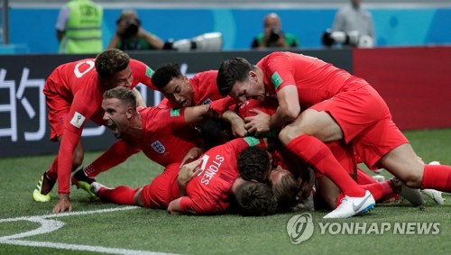 [월드컵] '케인 극장골' 잉글랜드, 튀니지 2-1 격파