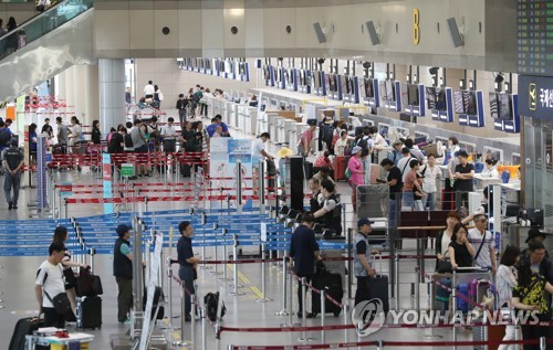 김해공항 작년 출도착 지연 285편… 슬롯 사용률 90% 넘어