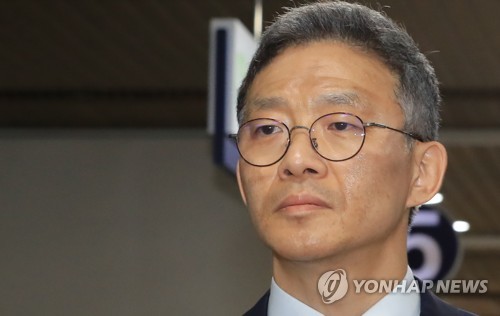 안태근 "서지현 검사 인사 관여 안 해… 최종안만 보고받아"