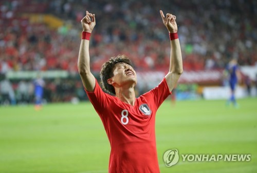 '이재성 만회골' 한국, 월드컵 출정식서 보스니아에 1-3 패배