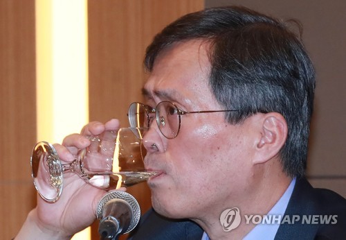 한수원 사장 "정부에 월성1호 조기폐쇄·신규원전 백지화 보상 요구"