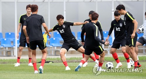 [월드컵] 이란이 태극전사에 미친 영향… "지키는 축구로도 이길 수 있다"