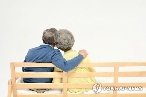 일자리 쇼크 본격화…"그냥 쉰다" 인구, 200만명 육박 '사상 최대'