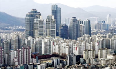 서울 6억 초과 고가아파트, 종부세 도입한 2005년 대비 5배 '급증'
