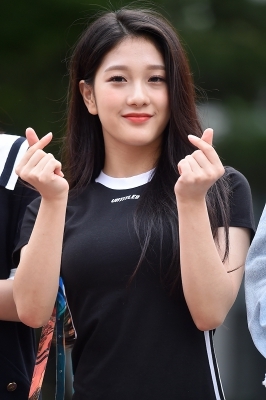 [포토] 프로미스나인 이서연, '귀여움이 가득~'