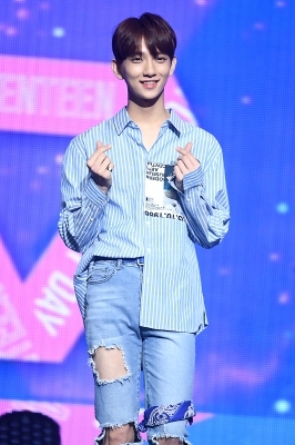 [포토] 세븐틴 조슈아, '캐럿 마음 흔드는 귀여운 미소'