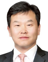 (주)모든테크 김백선 대표, 벤처 신화… 한국의 구글 지향