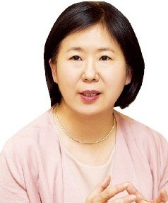 윤주현 디자인진흥원장, 제조업 100대 디자인 기업 육성… 2020년까지 총 400억원 투입