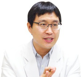 "1㎝ 이하 미세 갑상샘암도 수술 필요… 방치하면 평생 호르몬제 복용해야"