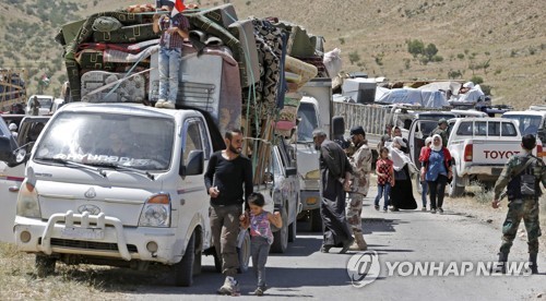 이스라엘 국경에도 몰리는 시리아 피란민… "도와달라" 호소