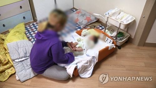 감사원 "한부모가정 육아휴직시 월소득 52만원…보완필요"