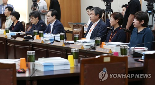 내년 최저임금 심의 막판 파행… 사용자위원 전원 불참