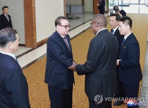 북한 외교총책 리수용, 쿠바 방문 뒤 모스크바 경유해 귀국길