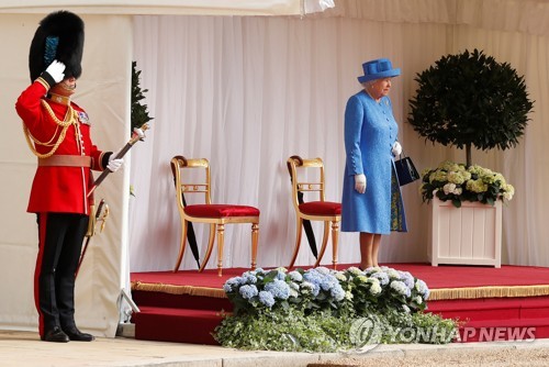 트럼프 "김정은, 훌륭한 협상가… 난 평화 보길 원해"